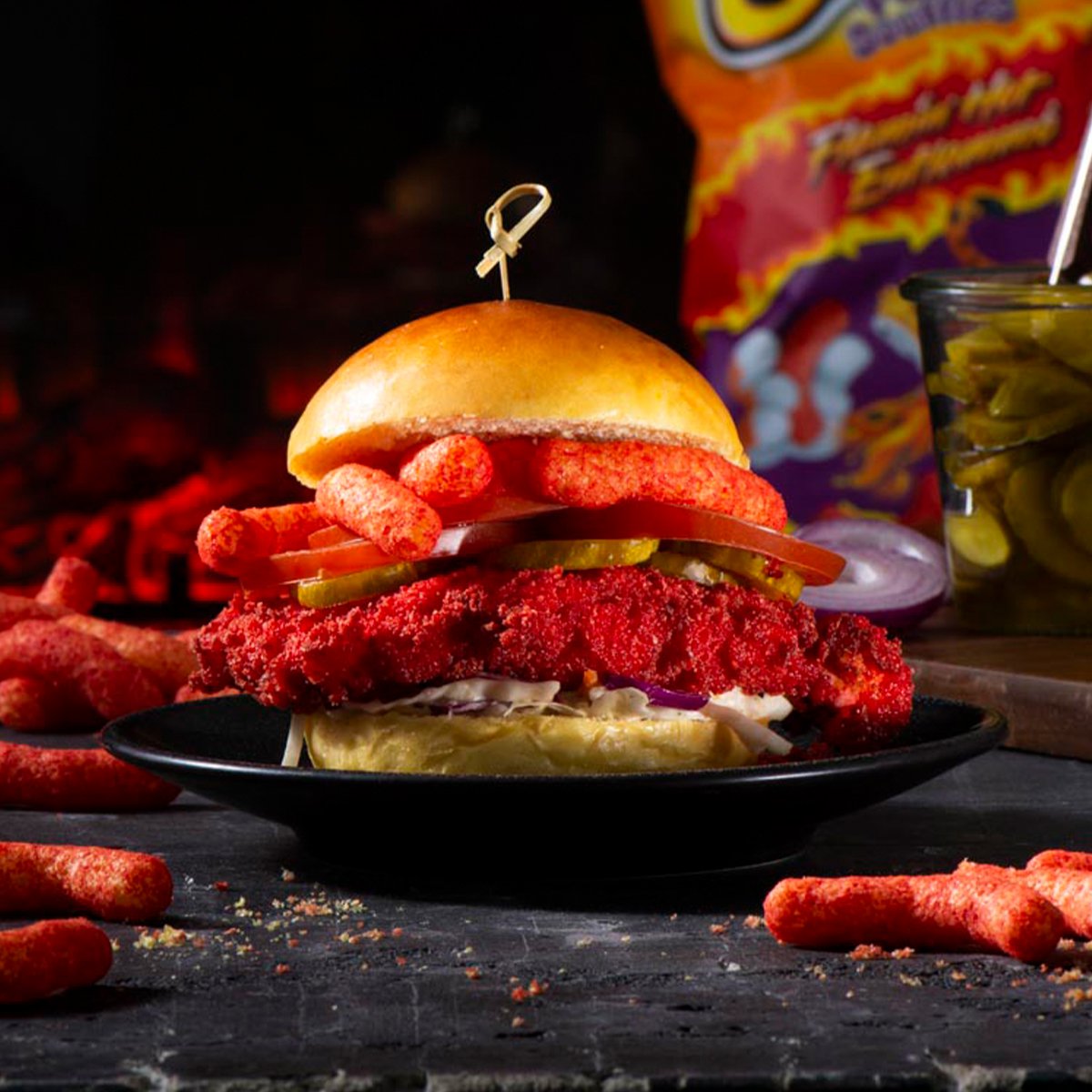 Cheetos Burgers de Poulet Frit Épicés Enflammés Tasty Rewards
